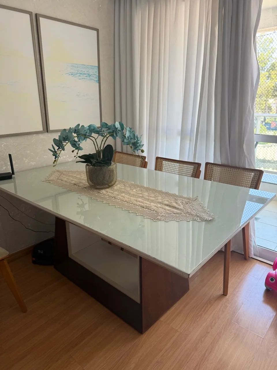 Vendo mesa de jantar 