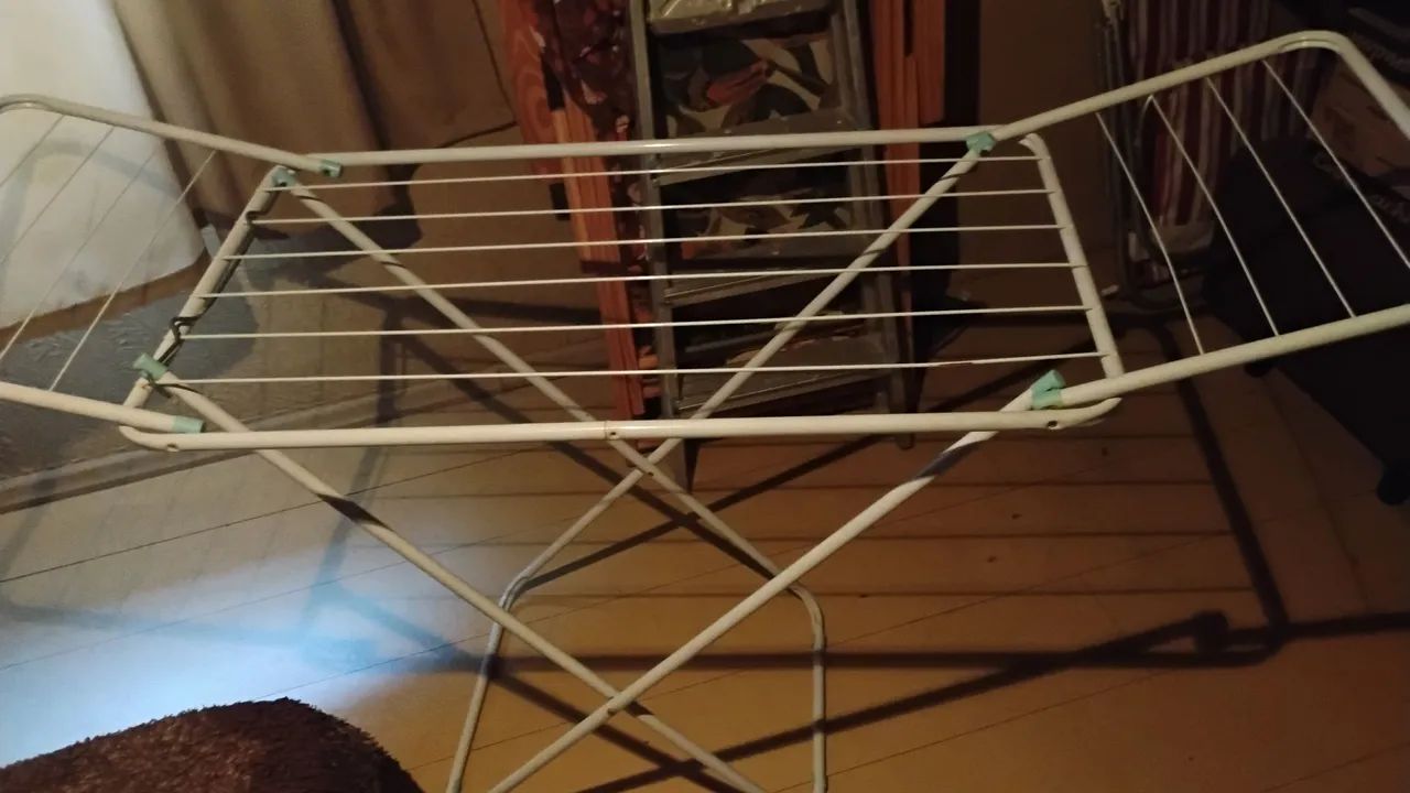 Varal de pé 