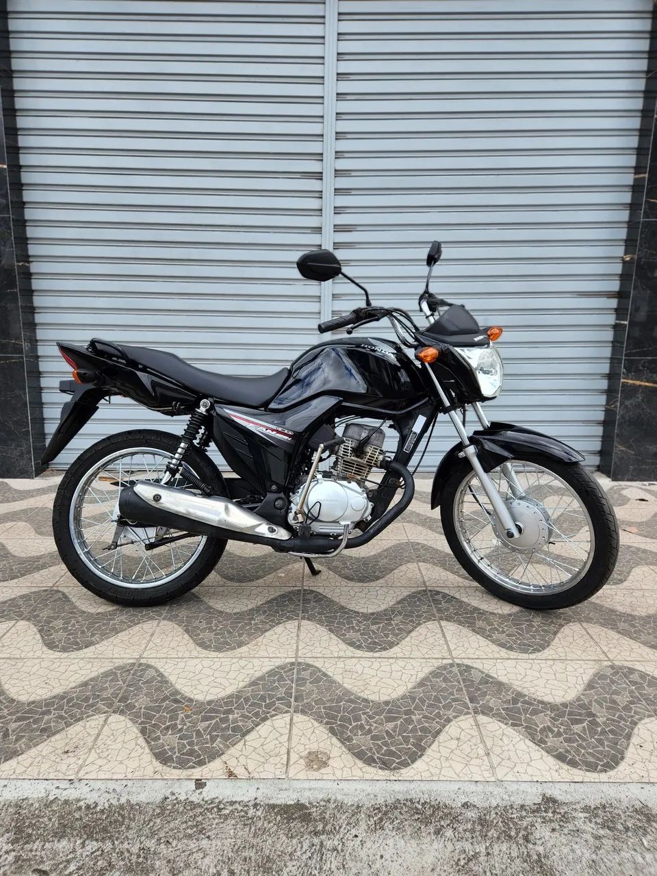 Fan 125i 2018 - Foto 3