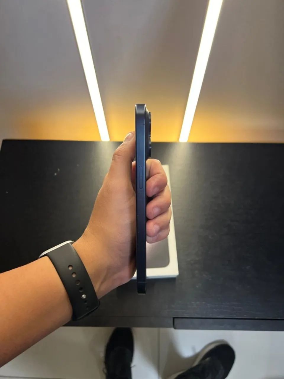 iPhone 15 Pro Max - 512 GB - Foto 4