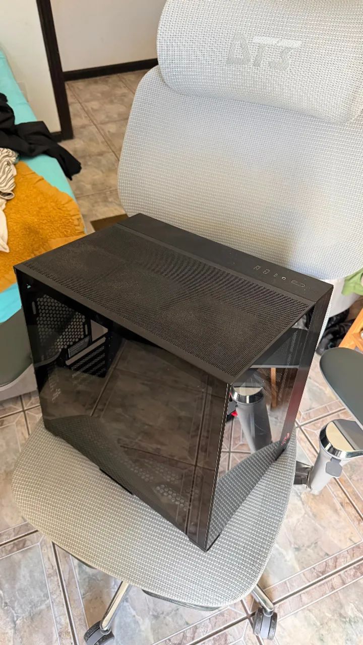 Gabinete Lian Li O11 Dynamic Mini Redragon Spec  - Foto 5