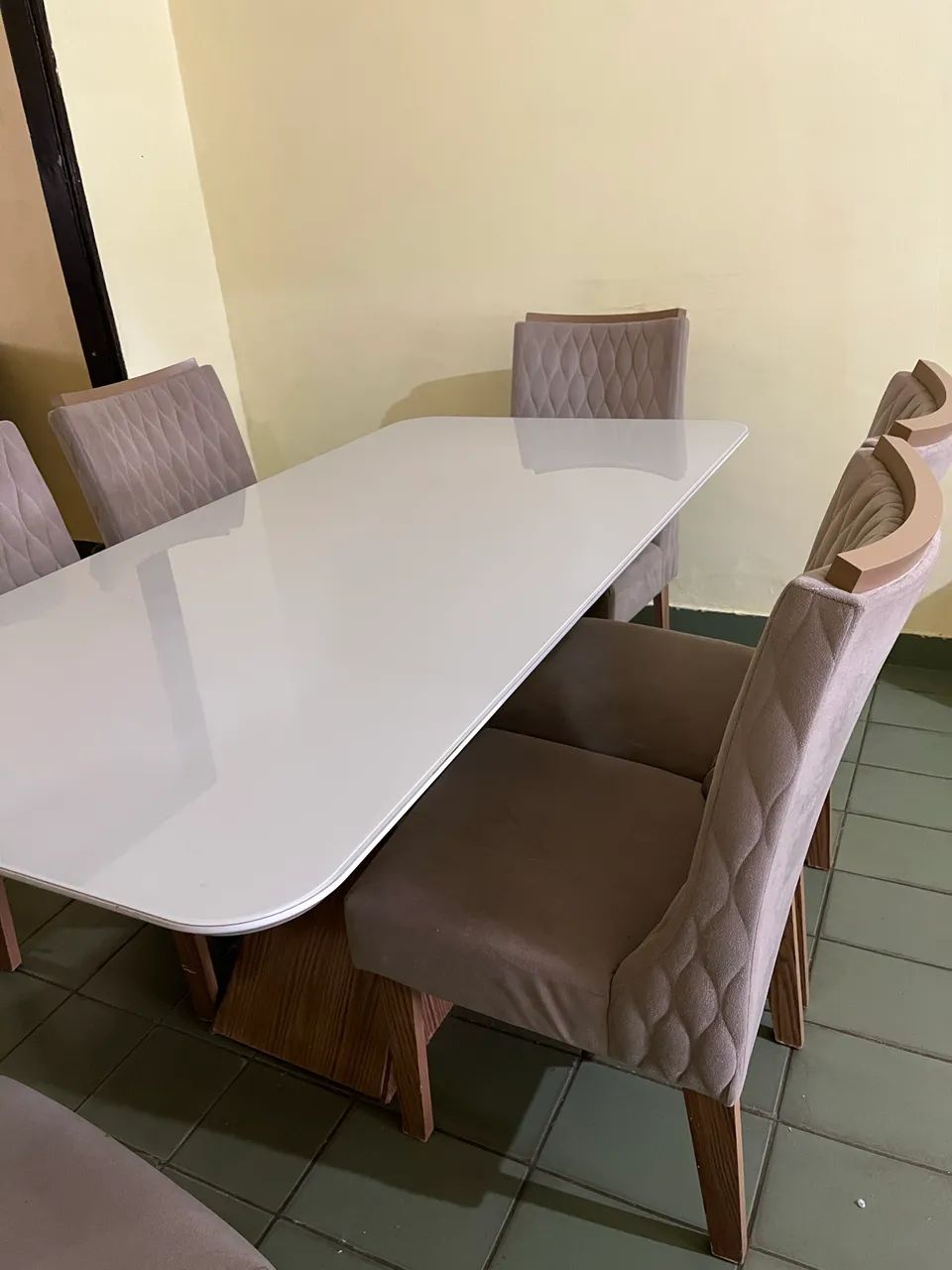 Mesa com 6 cadeiras  - Foto 2