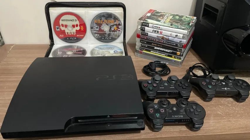 Playstation 3 completo com vários jogos - Peças e Acessórios de