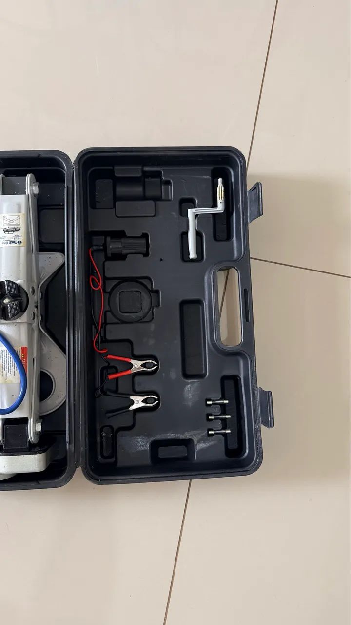 macaco eletrico tech one 2 toneladas - Foto 3