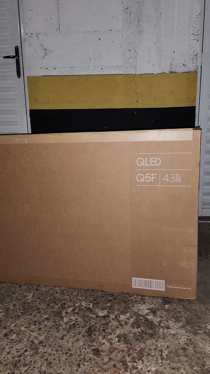 43 samsung Qled Q5F COM XBOX 1 ANO DE GARANTIA  - Foto 2