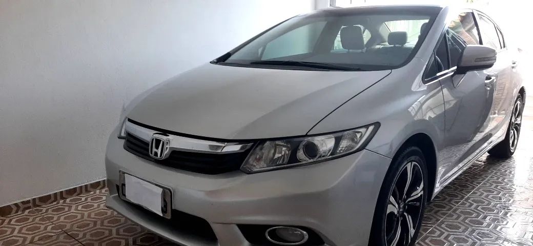 Honda Civic Civic Sedan LXR 2.0 Flexone 16V Aut. 4p 2014