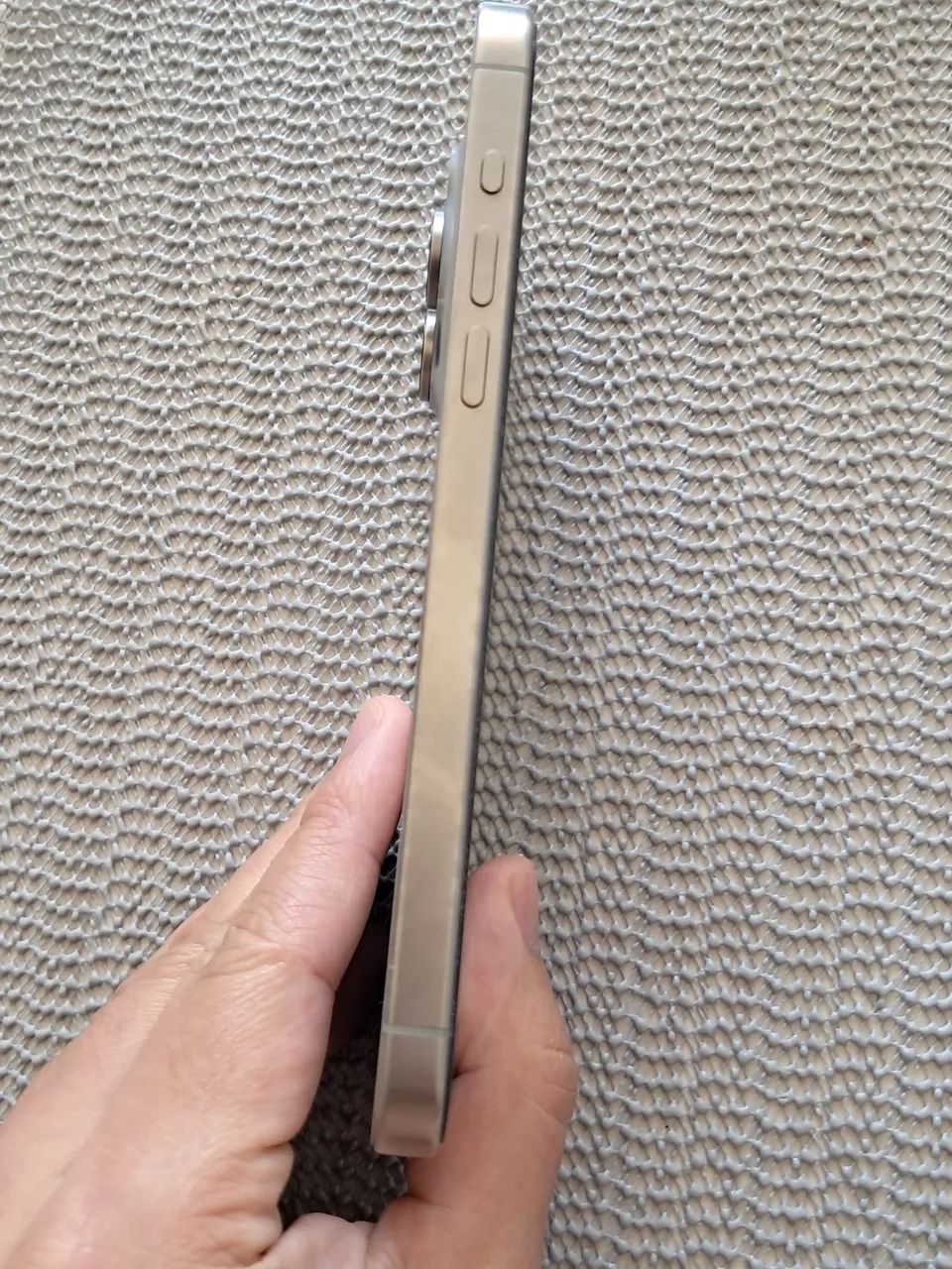 iPhone 15 Pro Max  - Foto 2