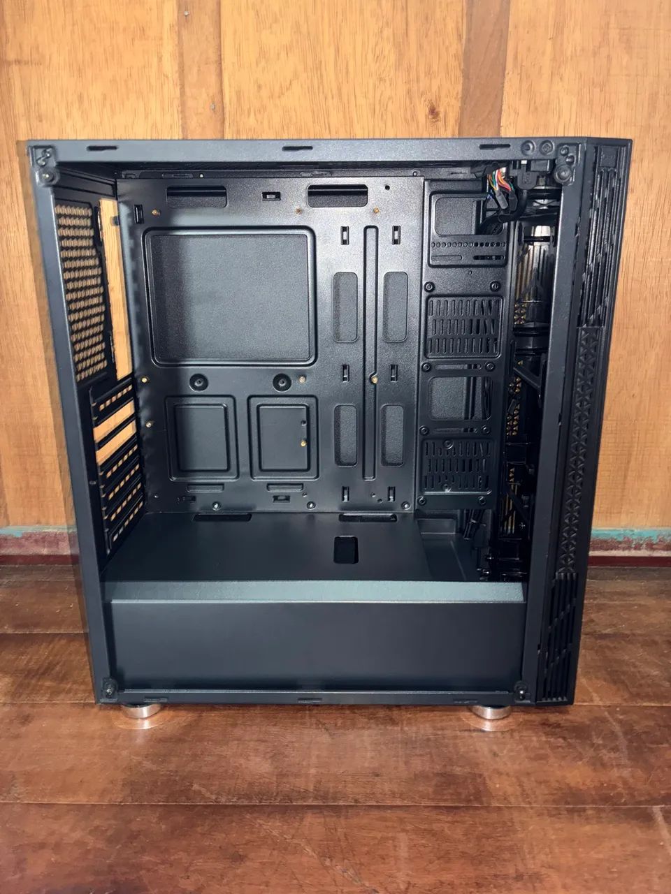 Gabinete Gamer Pichau + 3 Ventoinhas LED  - Foto 2