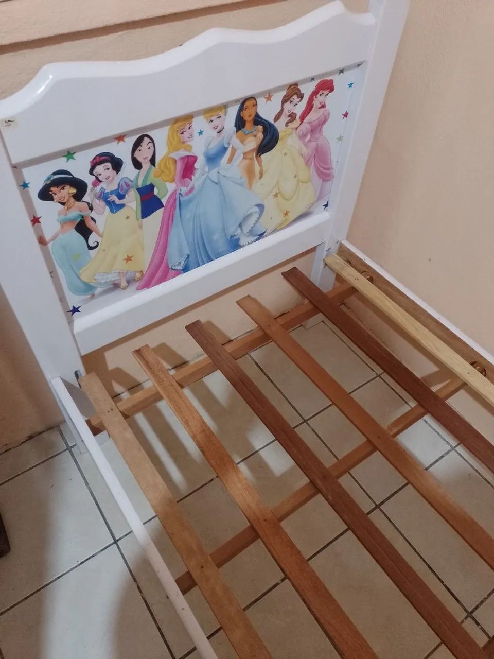 Cama infantil MDF tema princesas Disney  - Foto 4