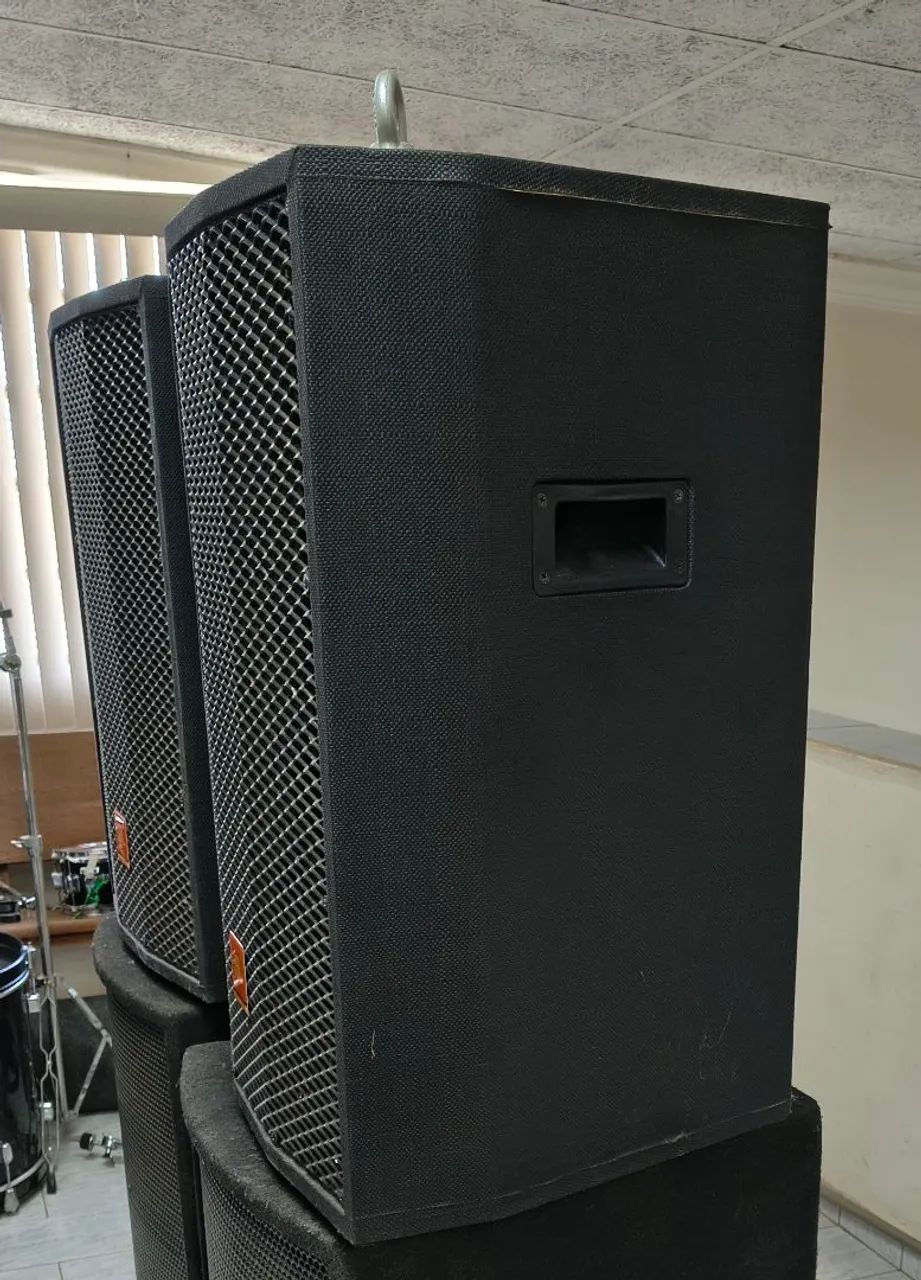 Par de Caixas Passivas JBL Selenium SCP15X (250W RMS cada)