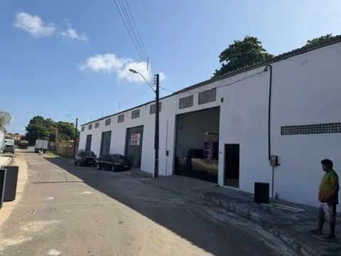 GALPÃO 252m² | PRÓX. AV. GUAJAJARAS E CENTRO ELÉTRICO