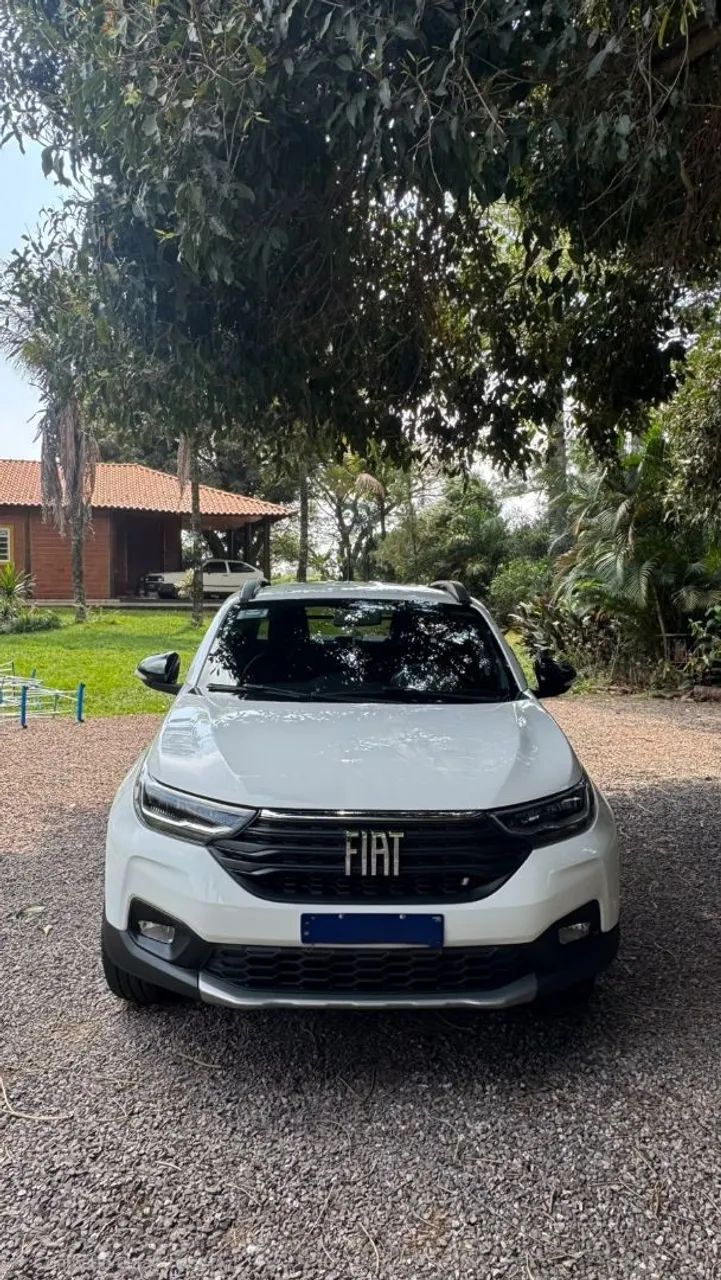 Fiat Strada Volcano 1.3 Flex 8V CD Aut. 2025