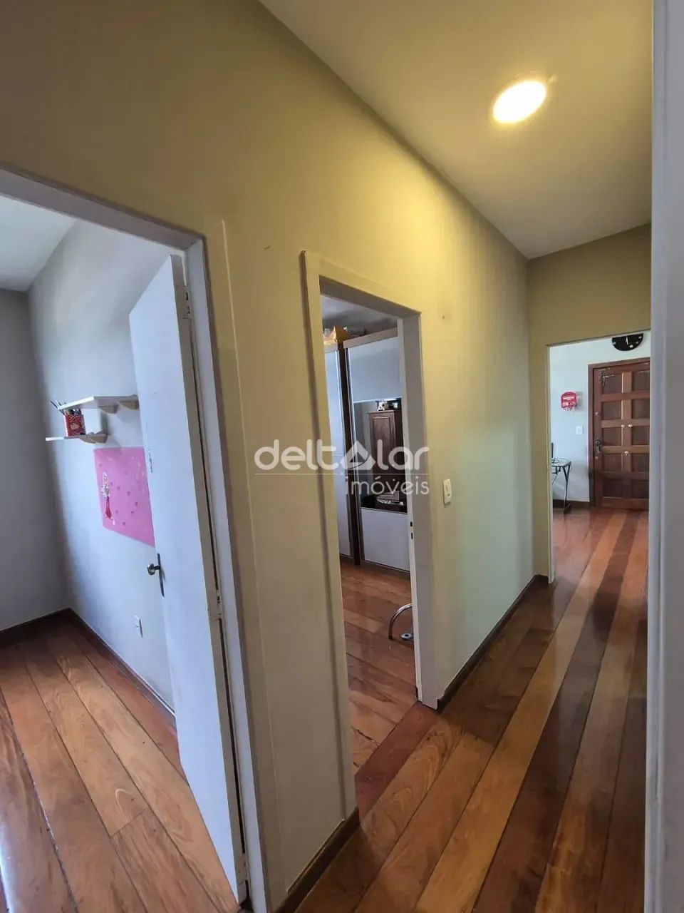 Apartamento 03 Quartos, 1 vaga demarcada e coberta, com elevador, cozinha planejada à vend - Foto 5