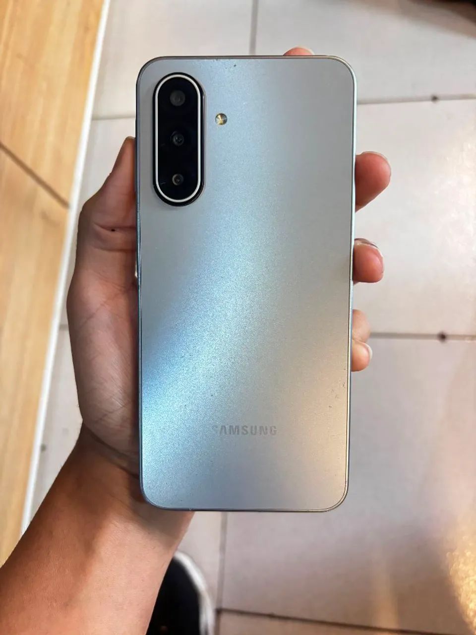Samsung A17 256GB - Foto 2