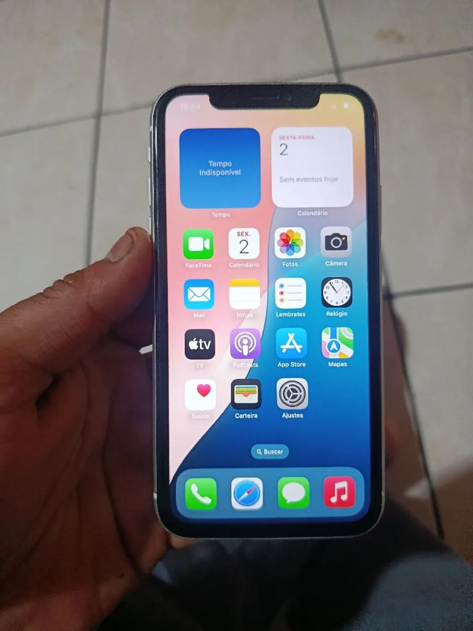 iPhone xr 64 gb 