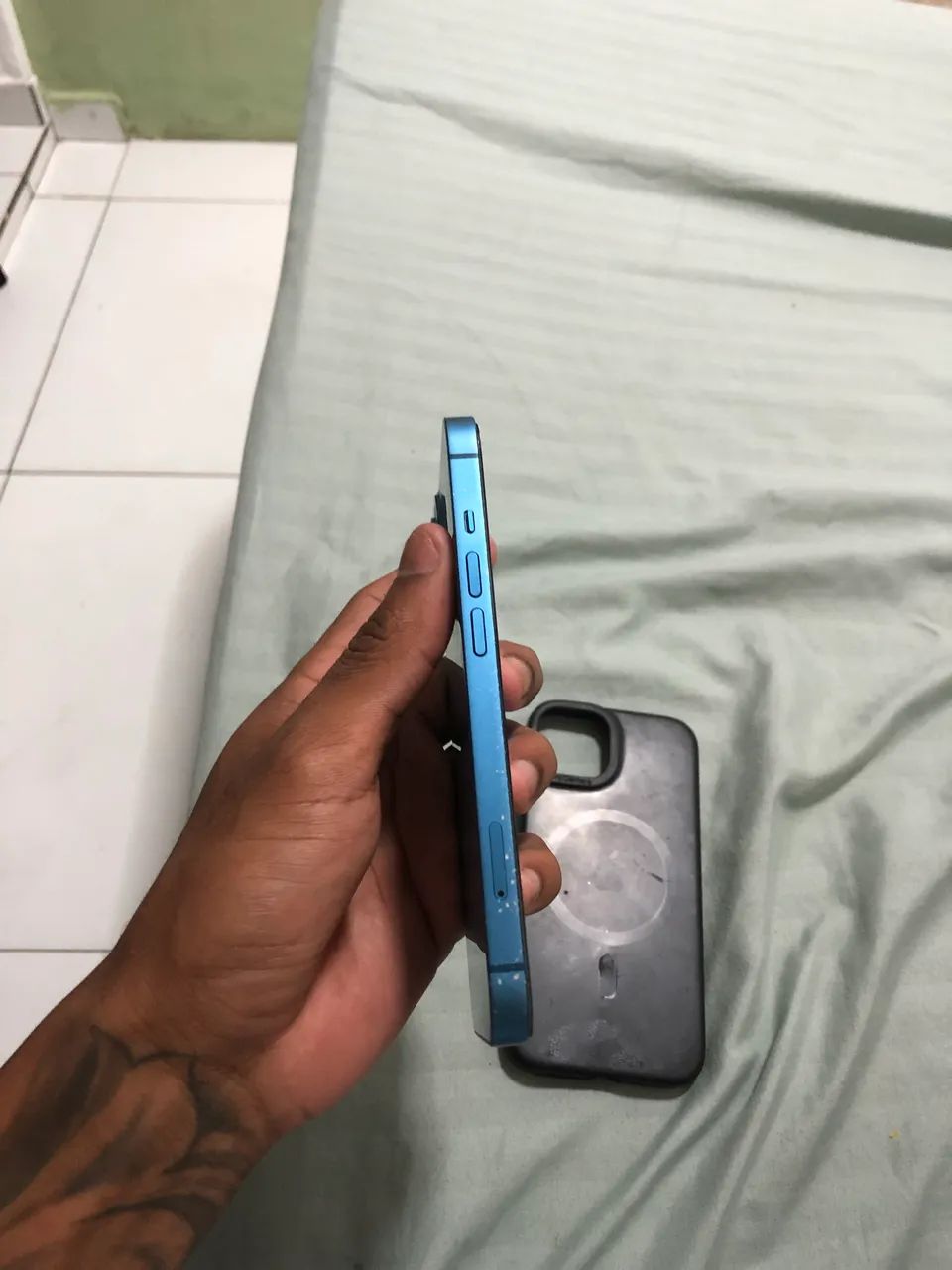 Vendo iPhone 13 - Foto 3
