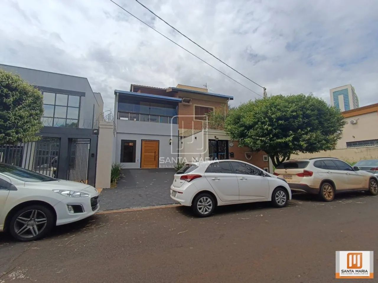 Casa (sobrado na rua) 4 dormitórios/suite, cozinha planejada