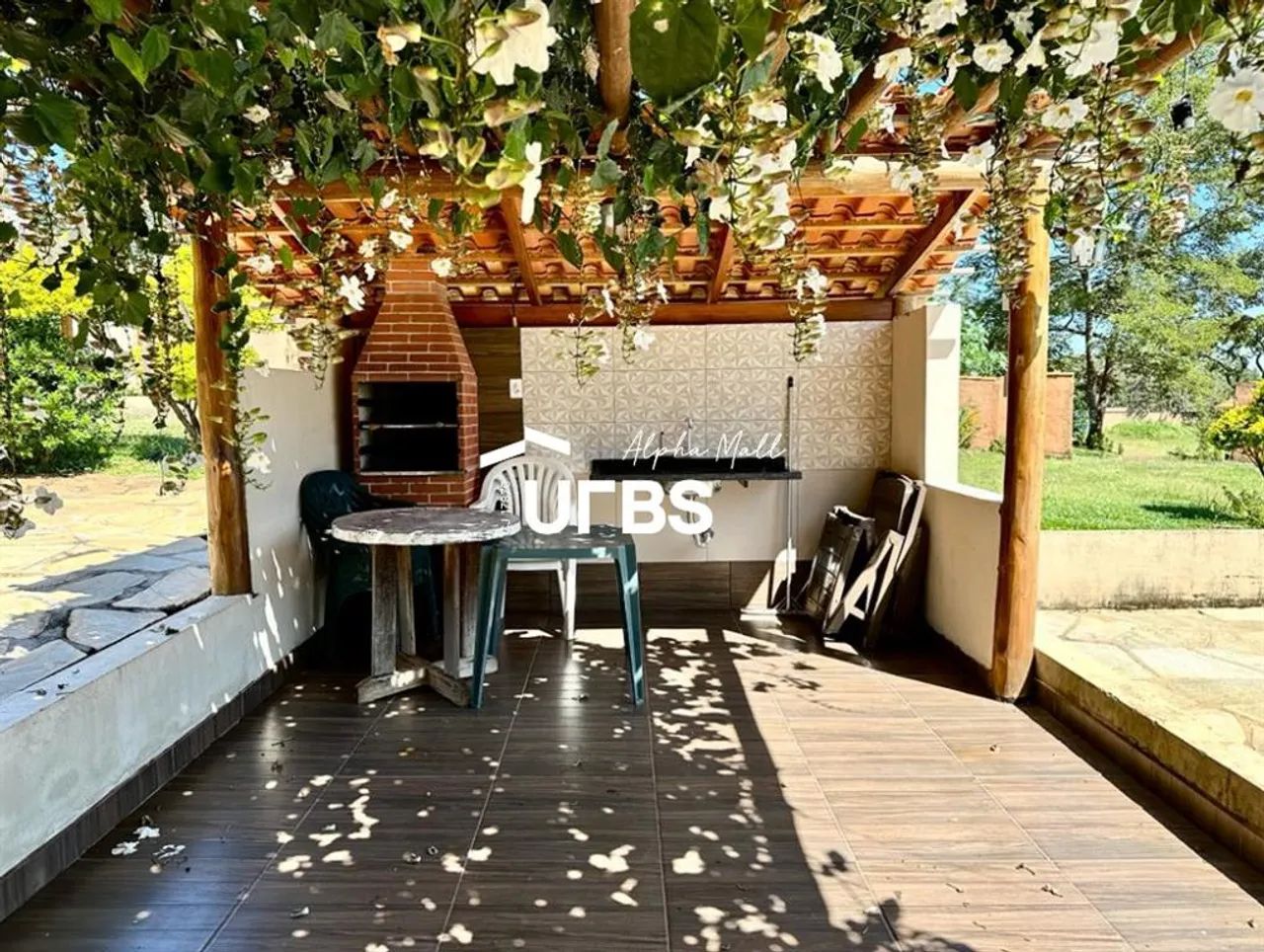 0 - Chácara 5 quartos, sendo 2 suítes - Foto 2