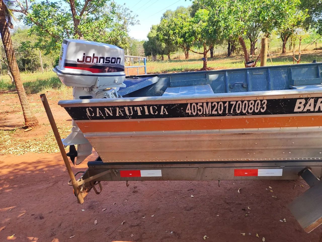  Barco 5,5 borda alta e Carreta 2017 - Foto 2