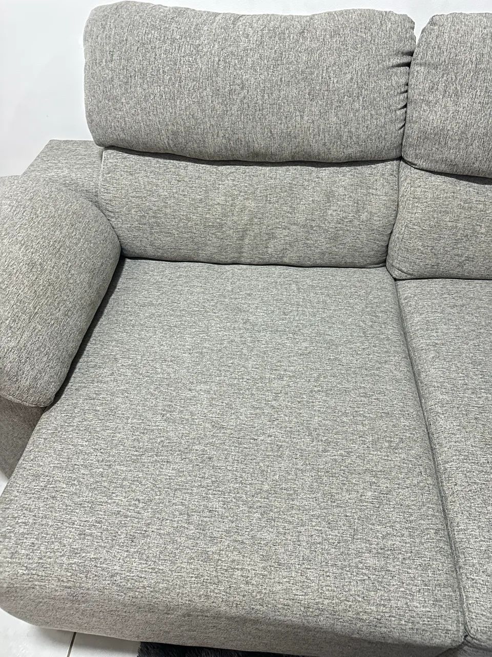 Vendo Sofá recém reformado - Foto 3