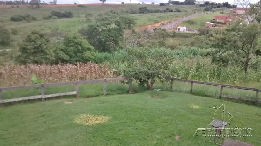 ÁREA,0 Dormitorio(s) bairro Cajuru do Sul