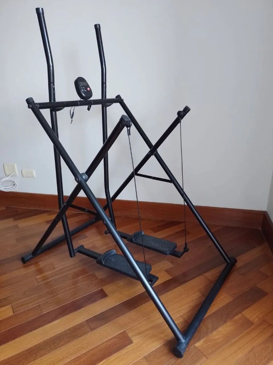SIMULADOR DE CAMINHADA COM BRINDE