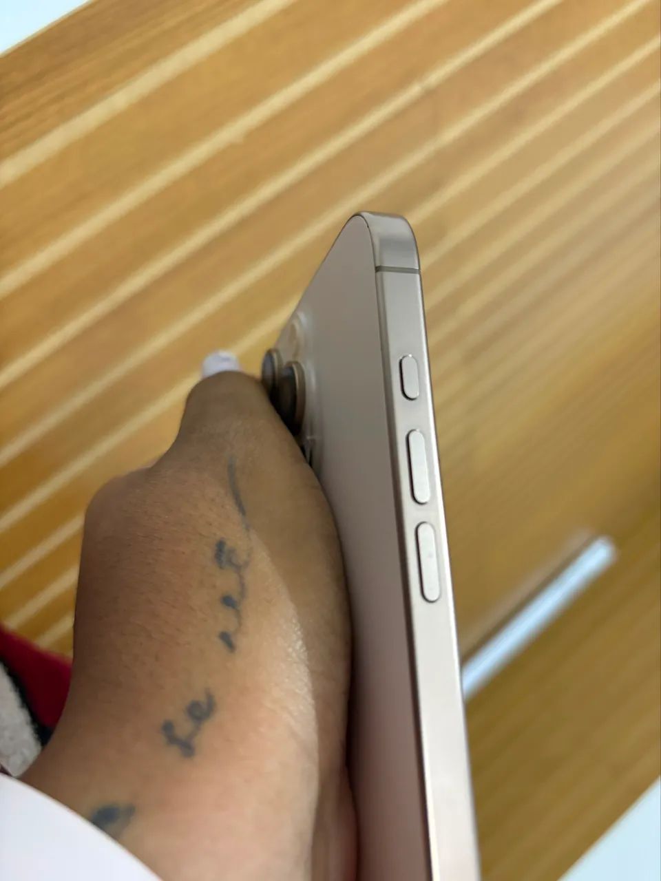 iPhone 16 pro Max  - Foto 3