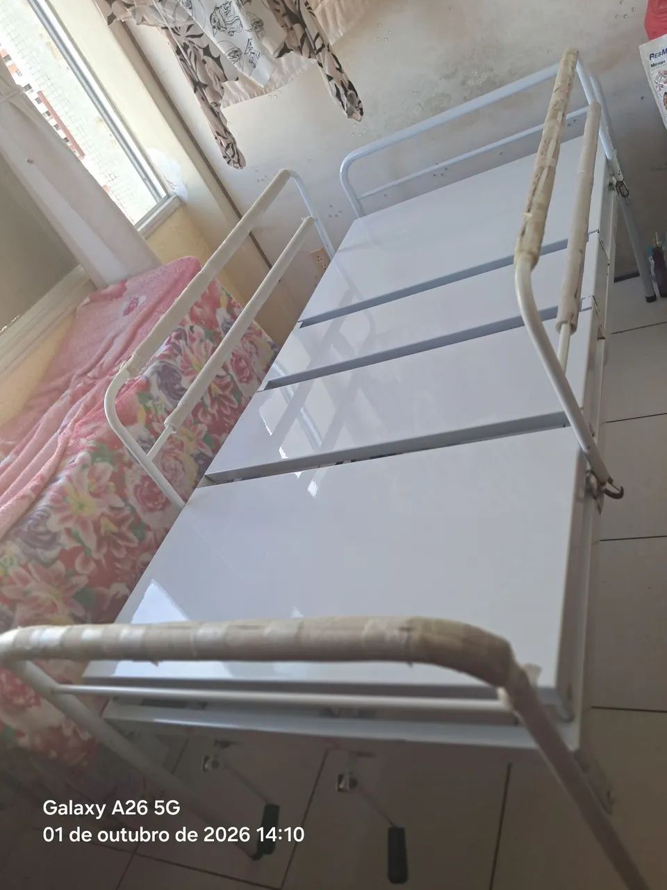 Cama hospitalar usada em bom estado - Foto 3