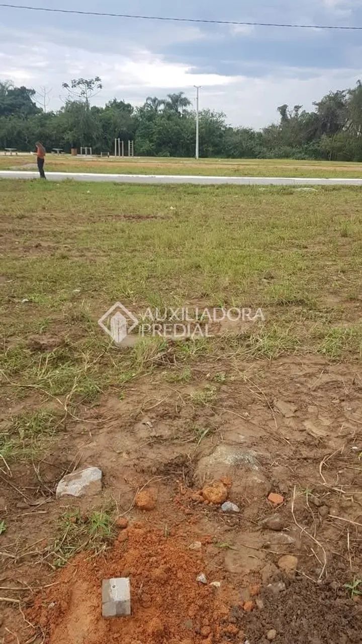 3 Lotes a Venda 600m² no Loteamento Vila Toscana - Foto 3