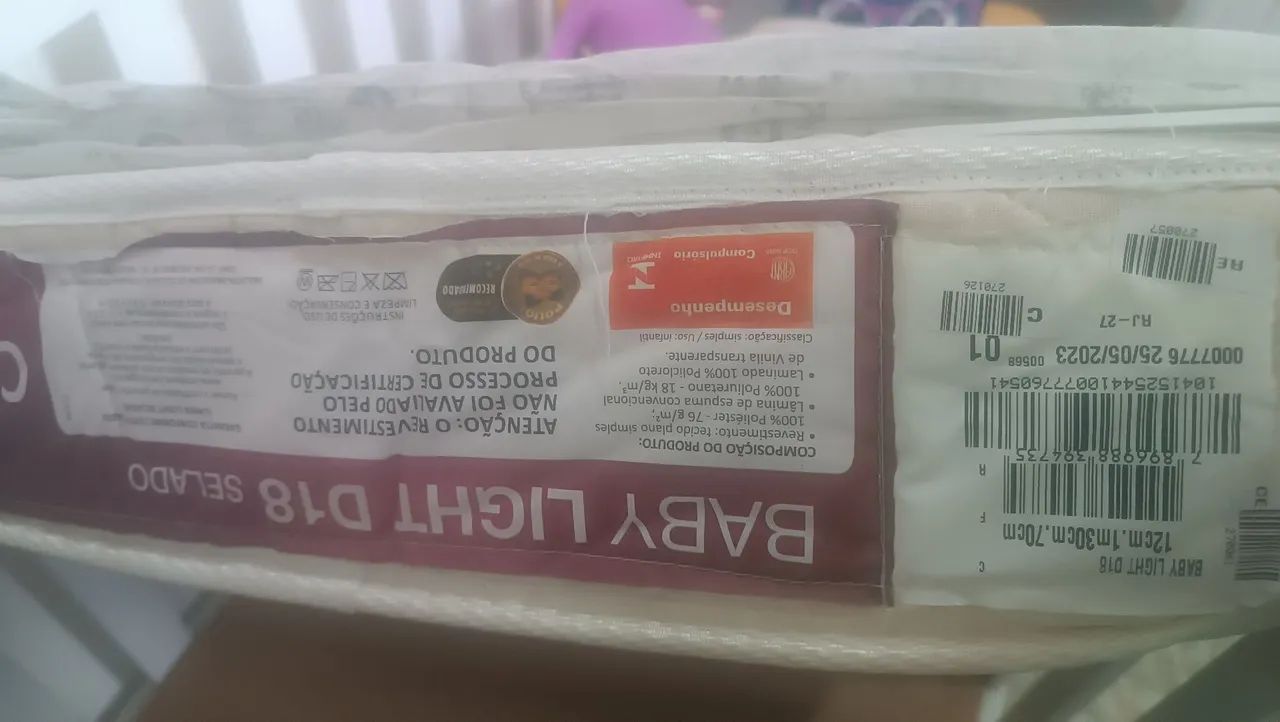 Berço / cama americano + colção impermeável  - Foto 4