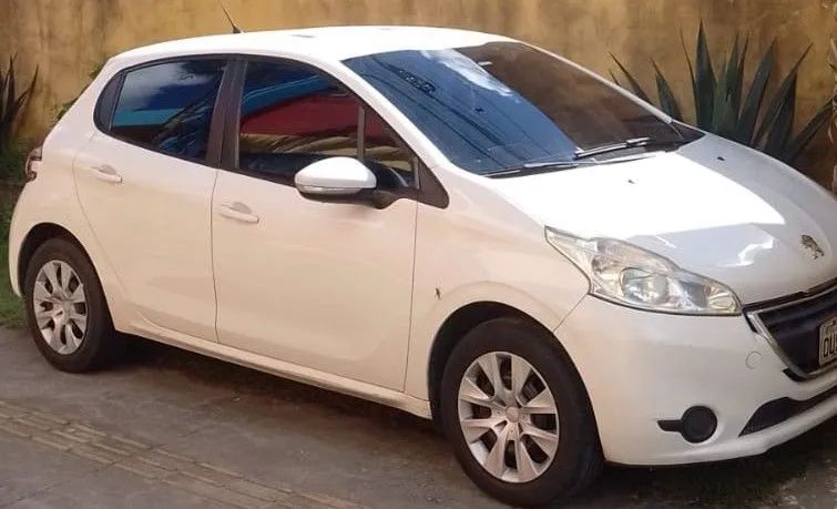 Peugeot 208 208 Active/Active Pack 1.5 Flex 8V 5p 2014