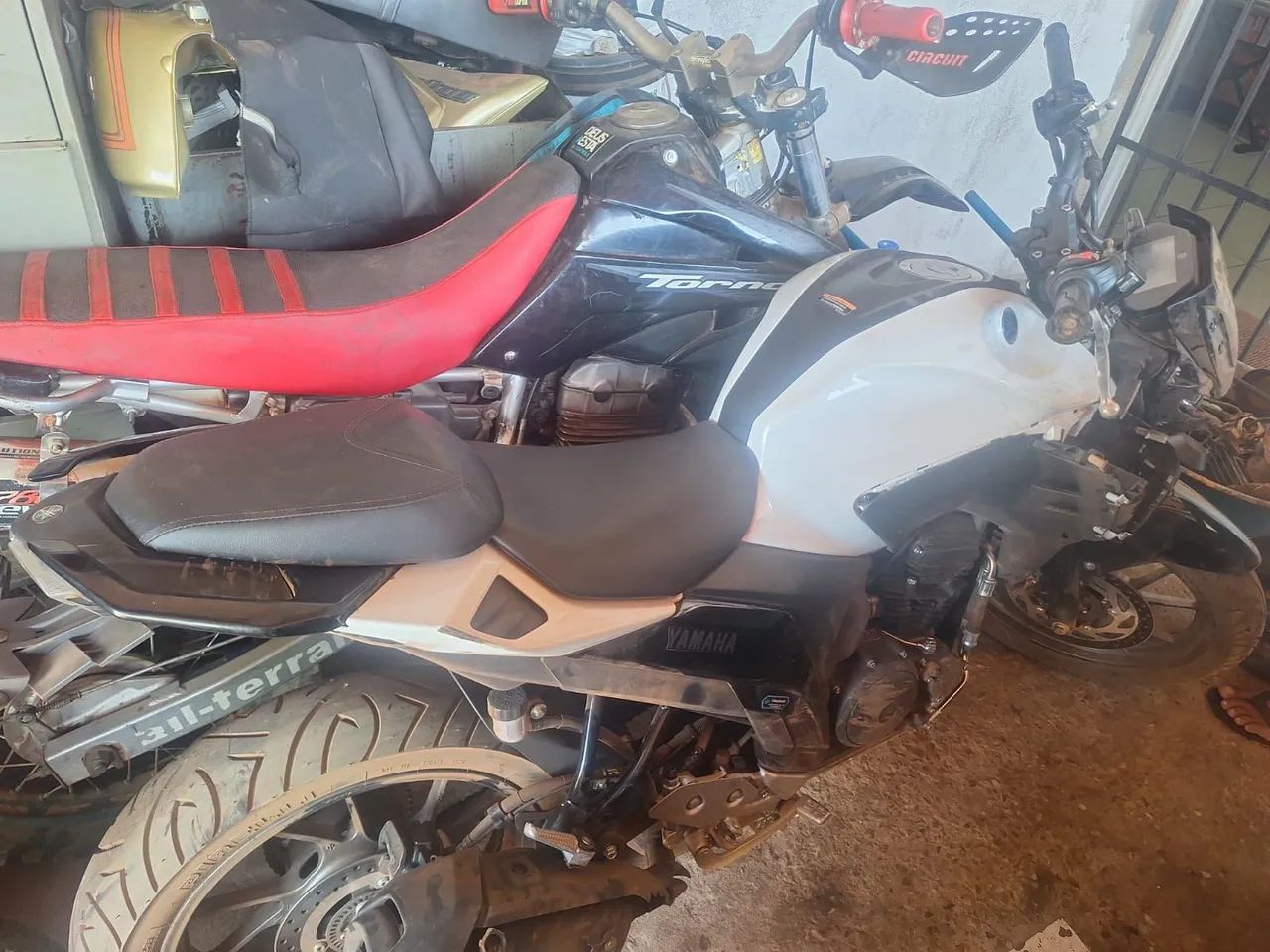 Vende-se Fazer 250 ABS Connected - Foto 5