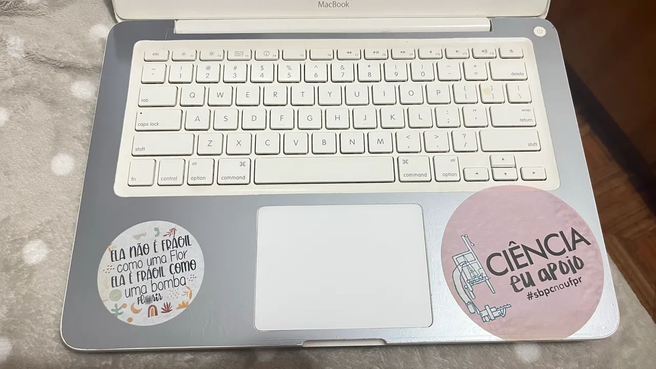 MacBook White 2009- LEIA ATENTAMENTE O ANÚNCIO  - Foto 3