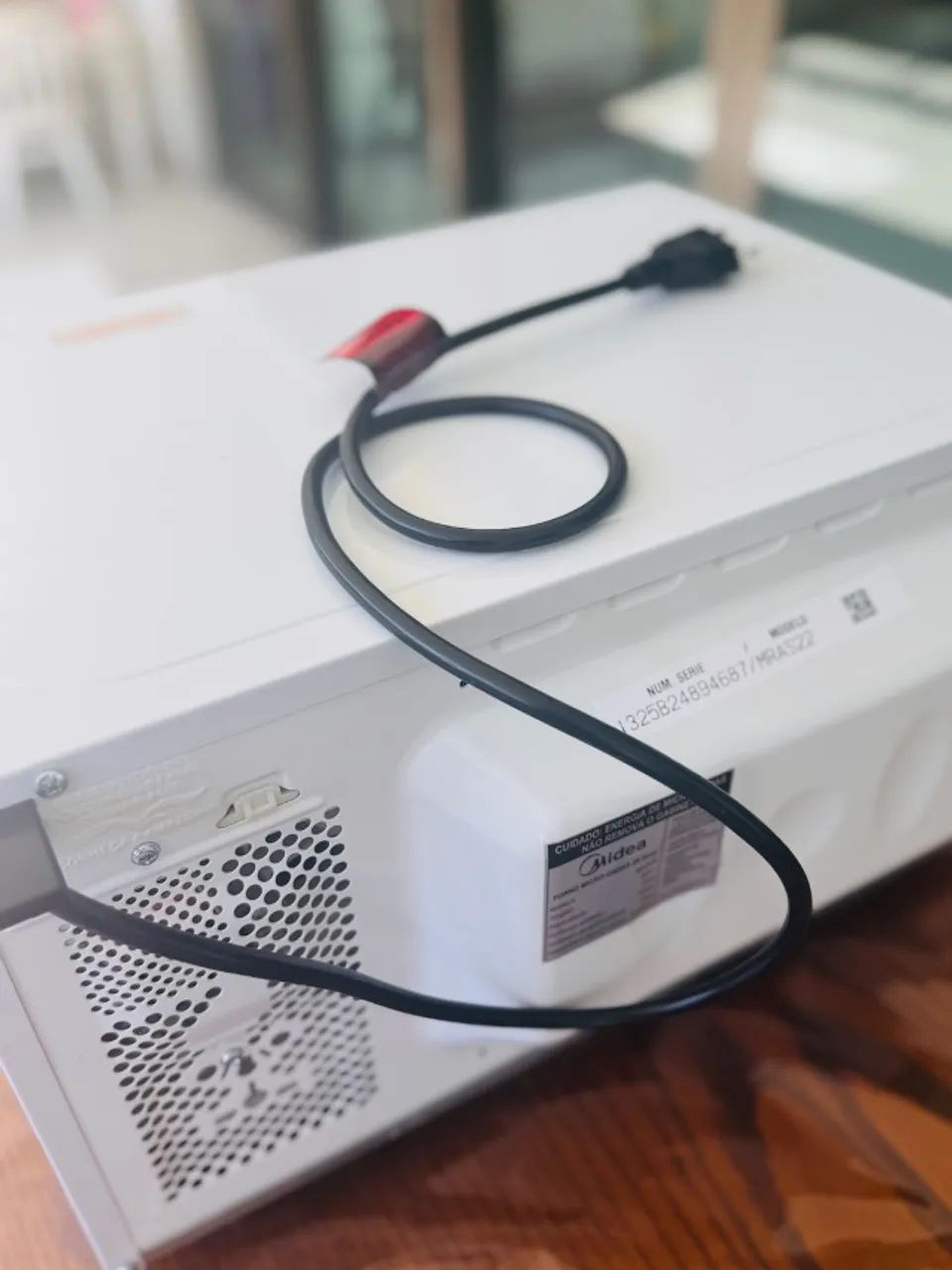 Microondas novo Midea 20 l - Foto 3