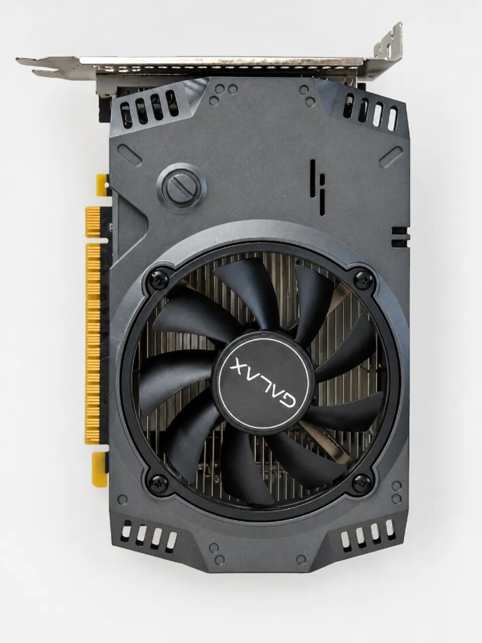 GALAX GT 730 4GB - Foto 2