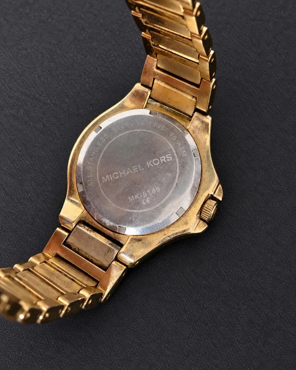 Relógio Michael Kors Original MK-5169 Dourado e Marrom - Foto 2