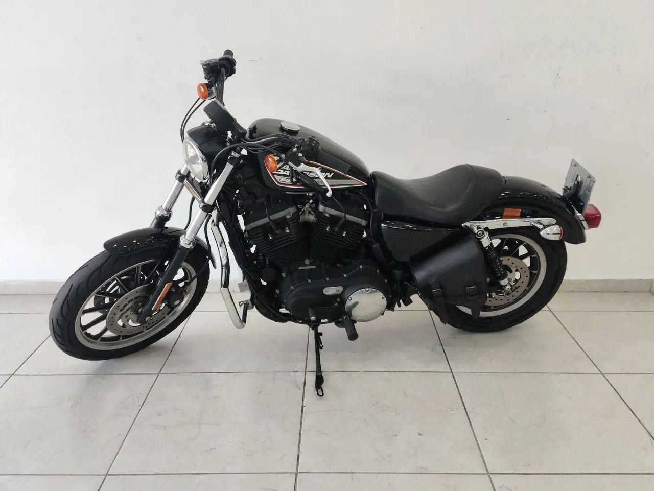 Xl 883 R 2013 - Foto 4