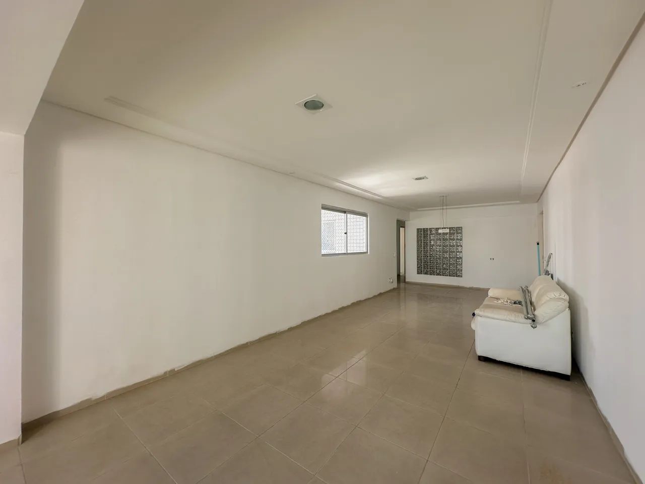Apartamento à venda no Edifício Chateau Royal em Boa Viagem com 3 quartos e varanda - Foto 4