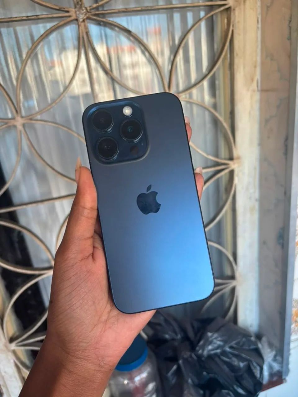 iPhone 15 pro 256gb - Foto 3