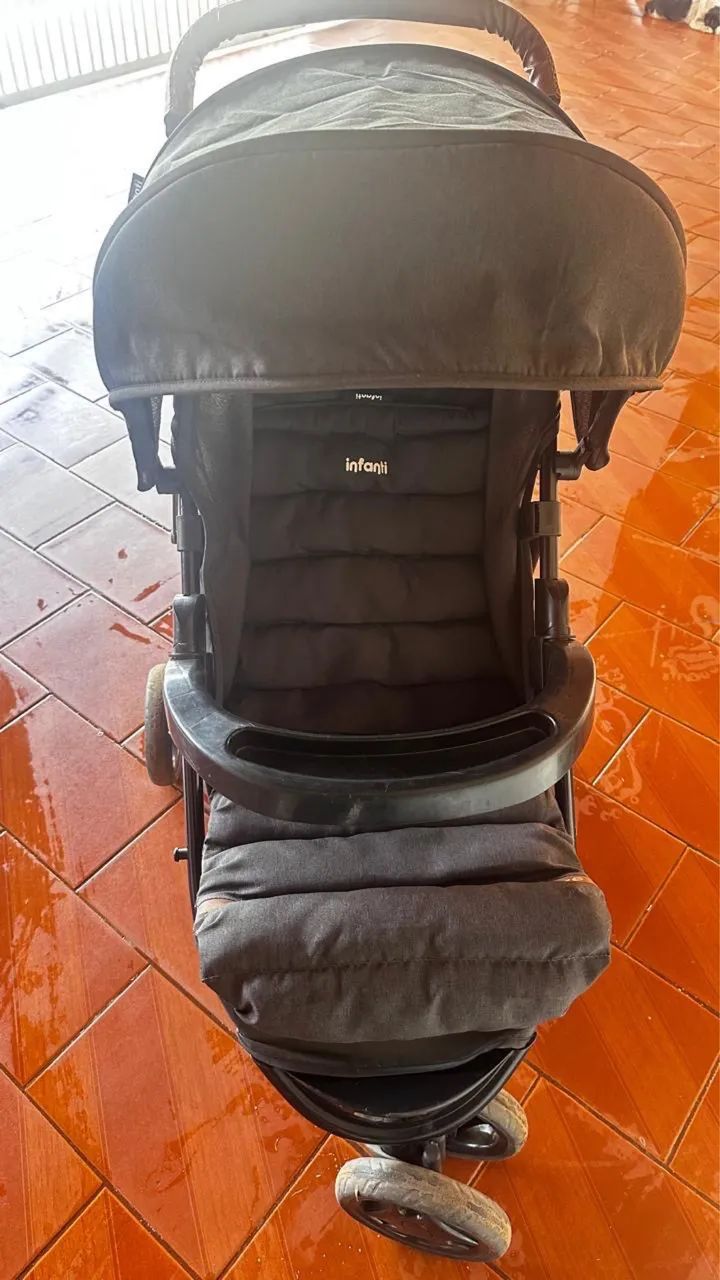 Carrinho de bebê 