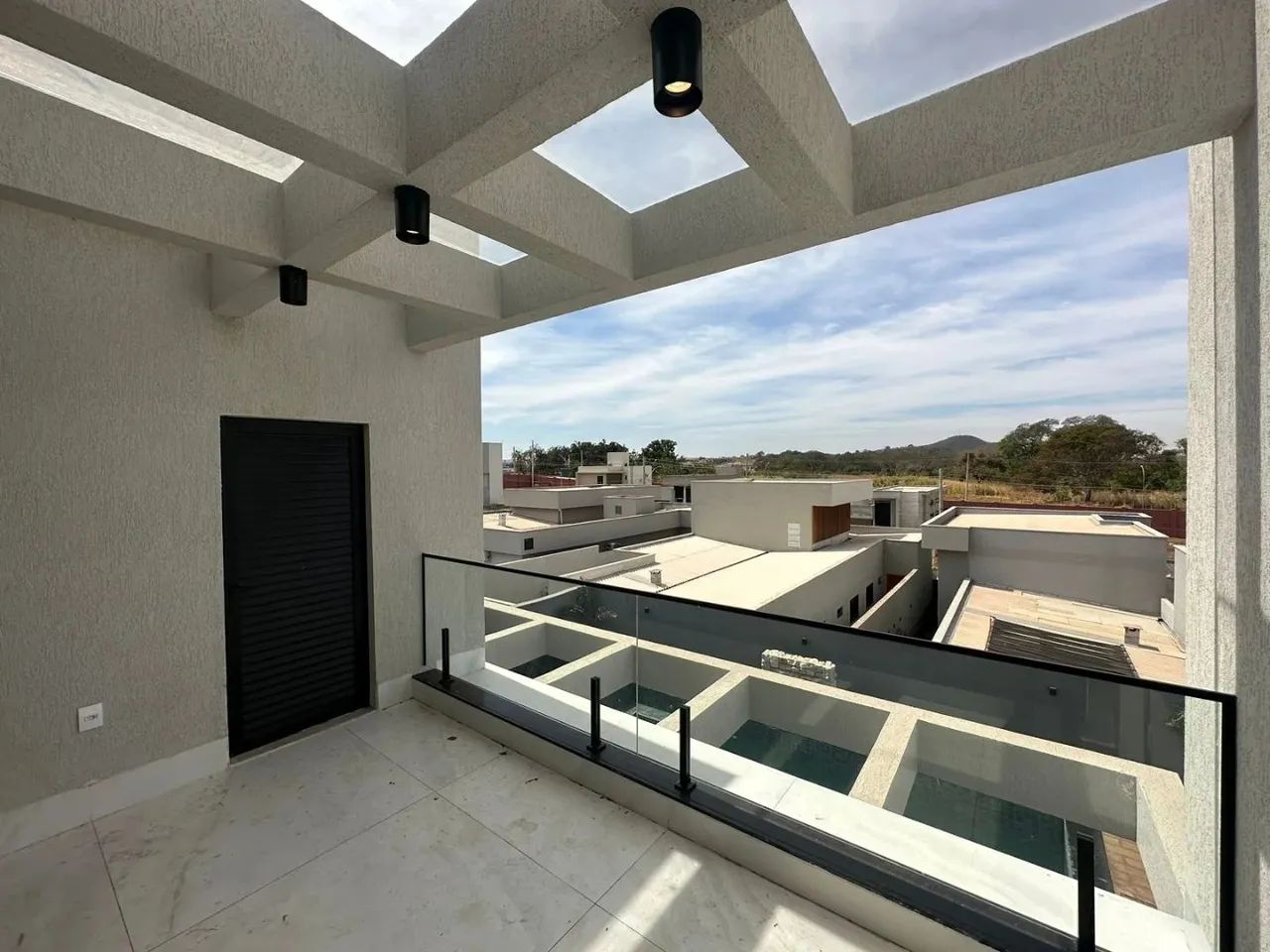 Sobrado 4 Suites No Jardins Nspoles - Foto 4