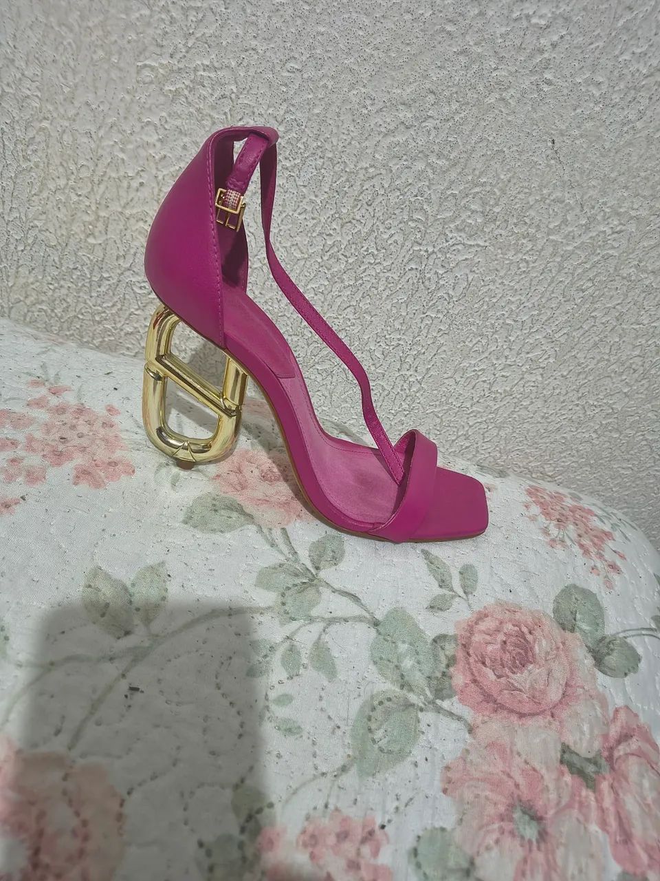 2 melissa e uma schutz  - Foto 2