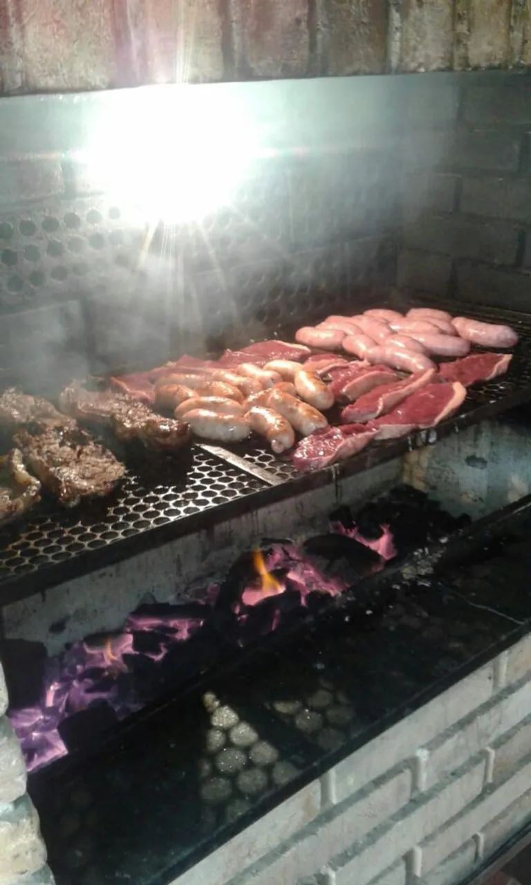 Churrasqueiro - Foto 2