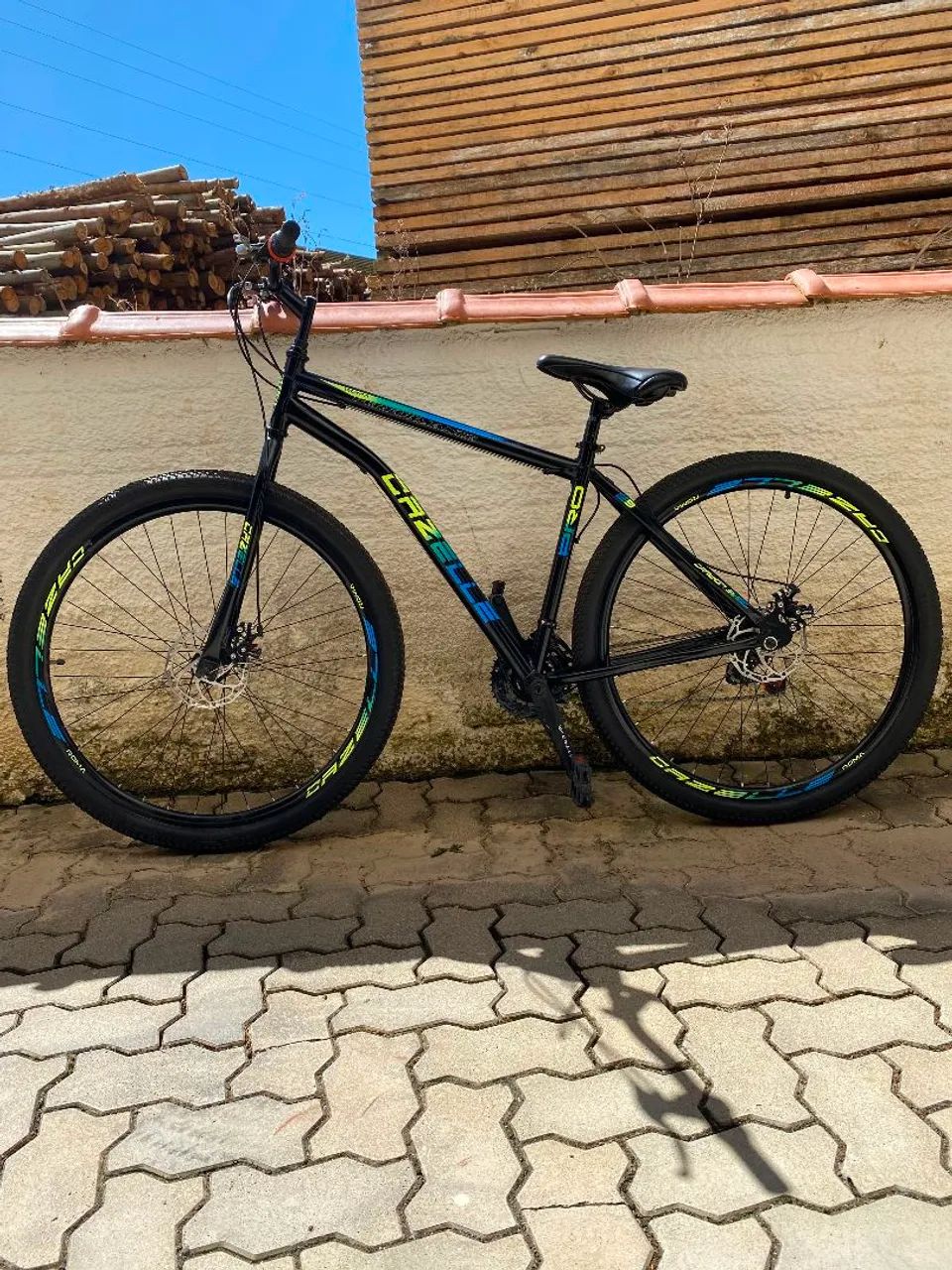 Bicicleta Cazelle Roma Aro 29 - 21 marchas
