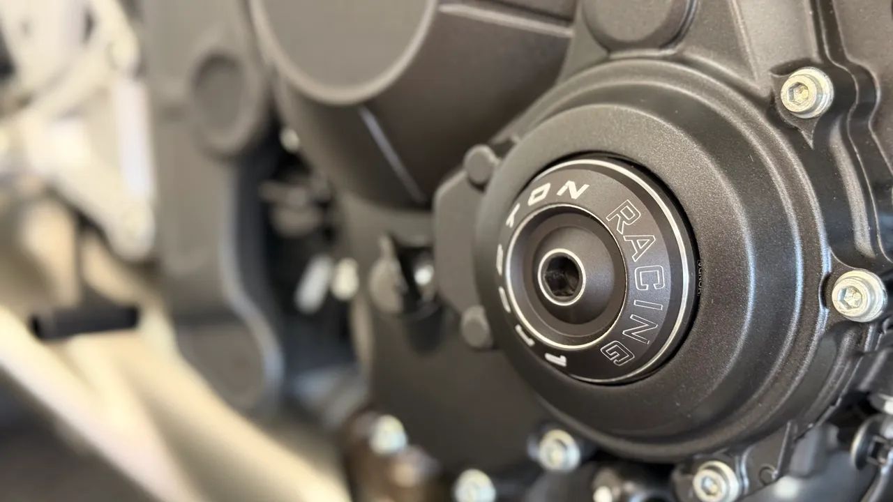 CB 650R - Foto 2