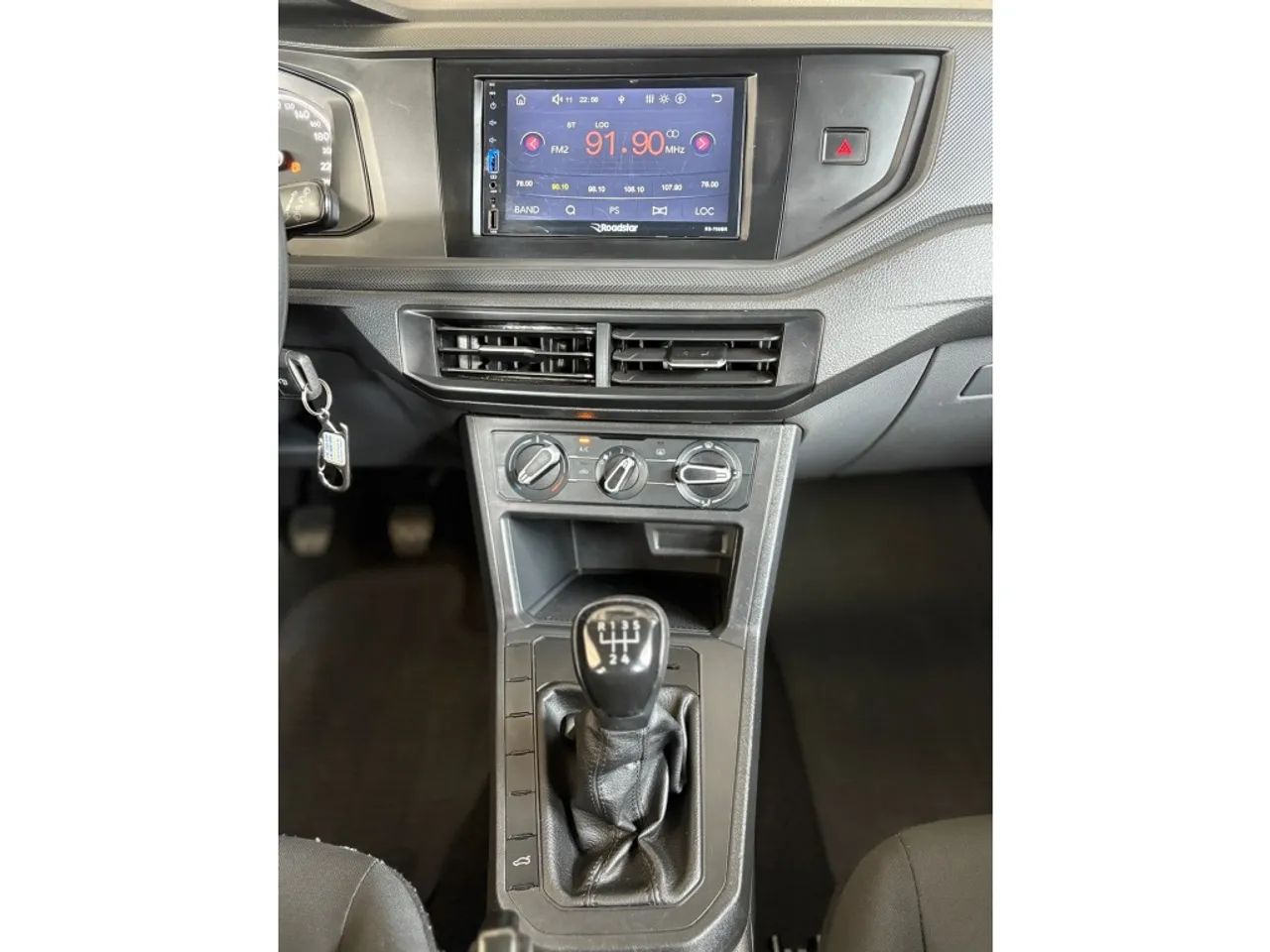 Volkswagen Polo Track 1.0 Flex 12V 5P 2024 - Foto 9