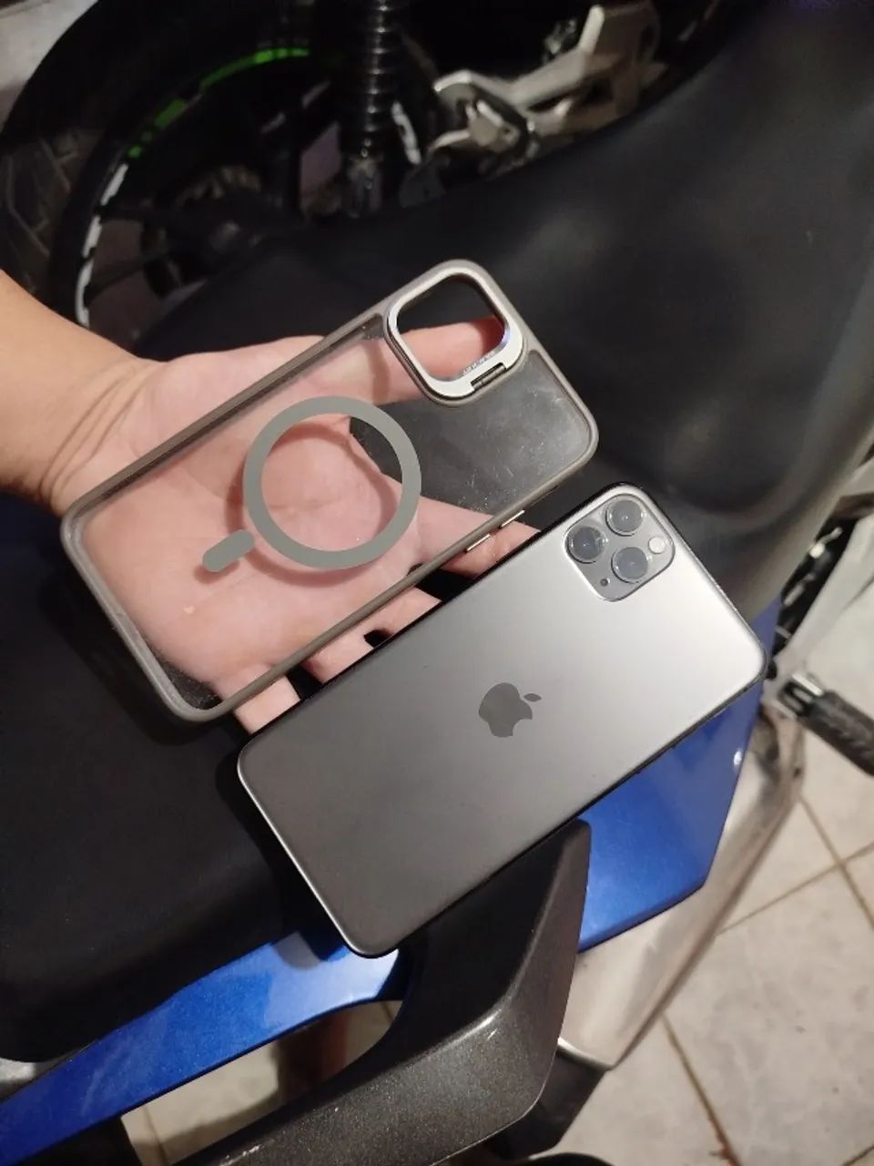 iPhone 11 Pro Max 64gb - Foto 4