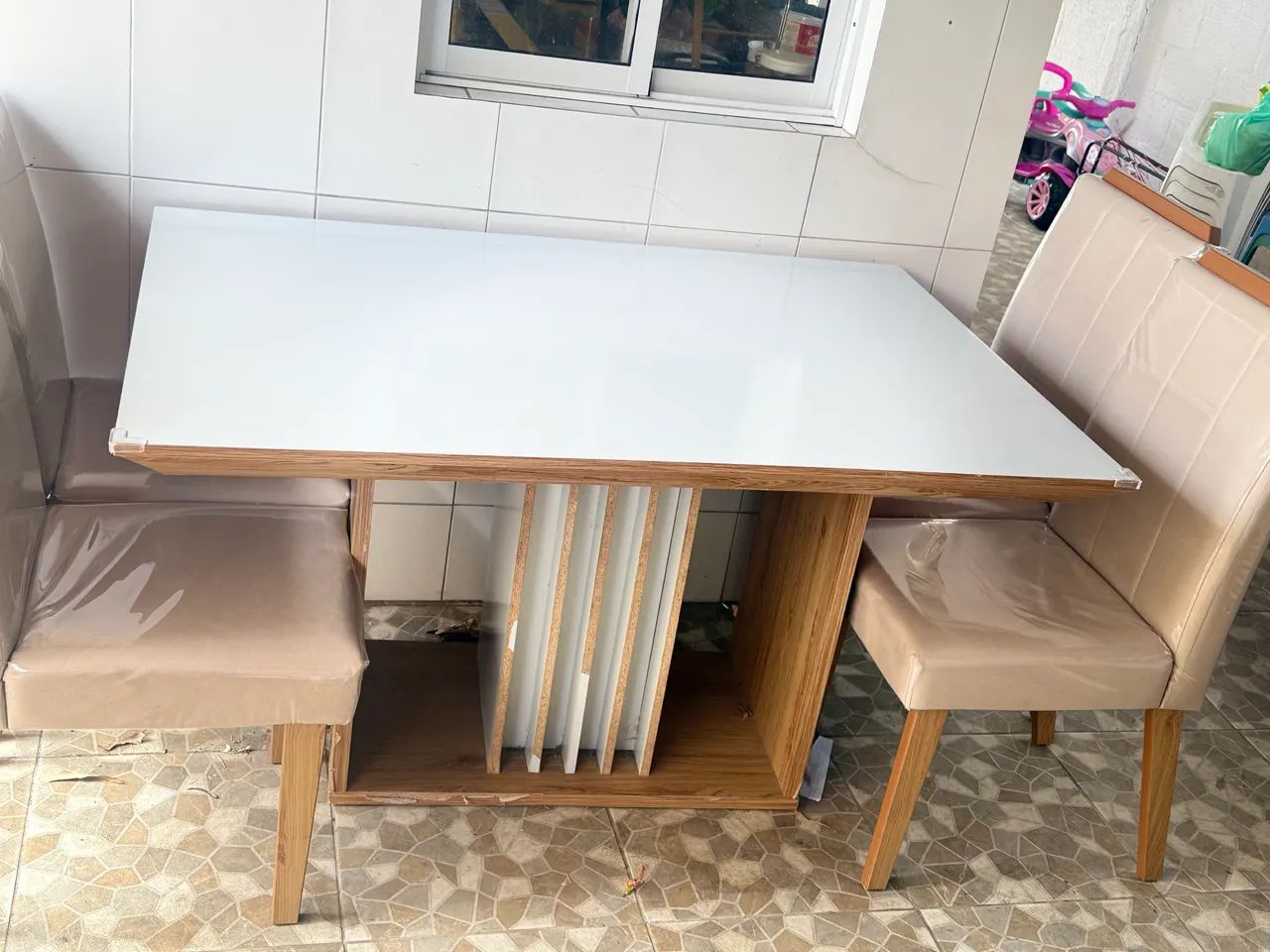 Mesa de jantar65082643547395121