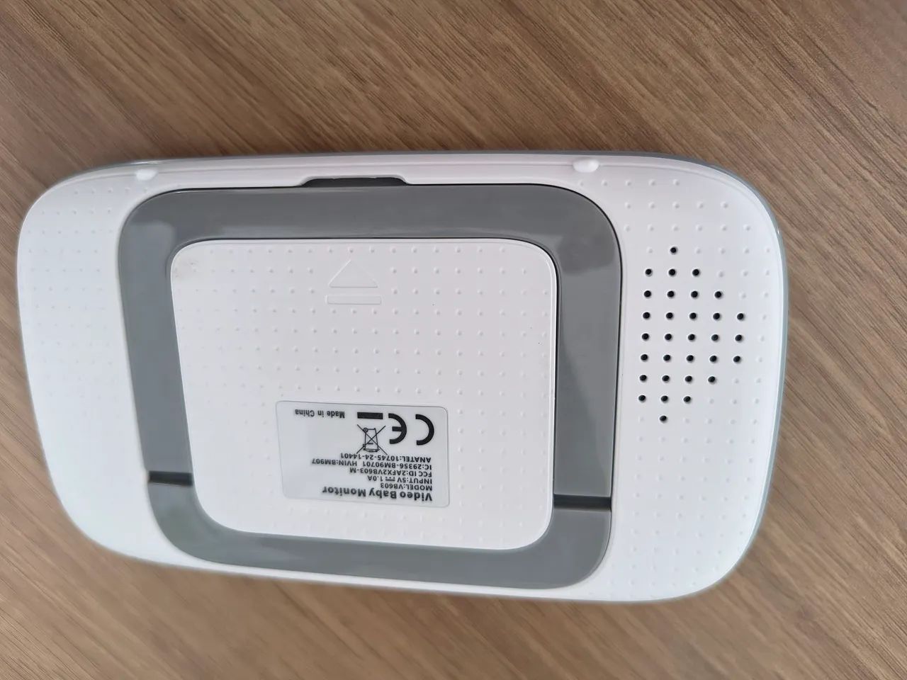 Babá eletrônica VB603 com monitor visão noturna, câmera  com áudio e sensor de temp - Foto 2