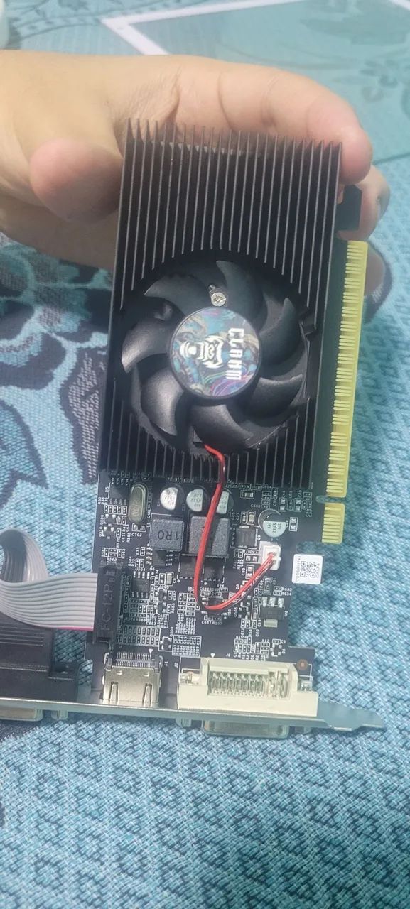Placa de Video GT730 4GB
